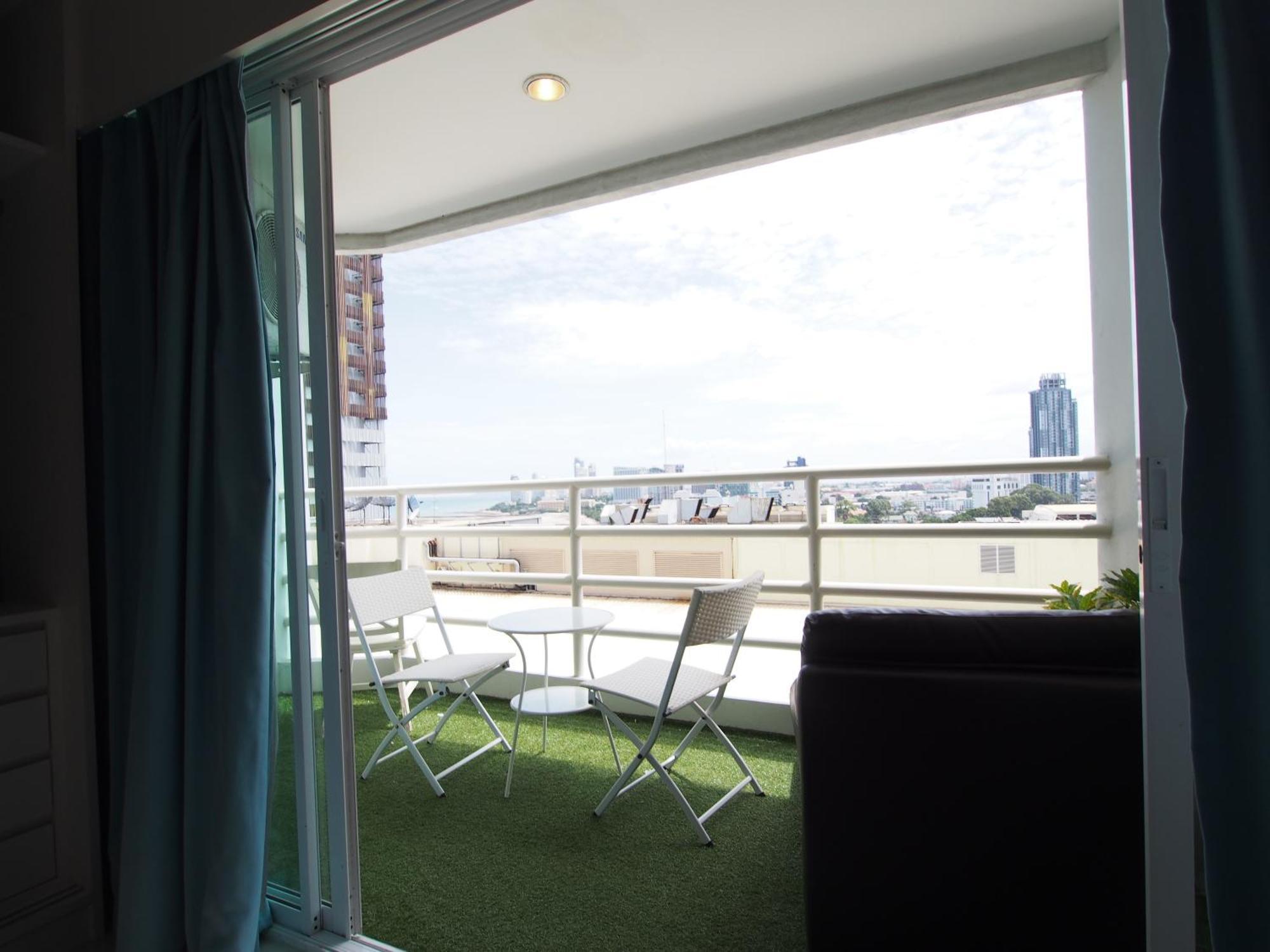 Appartamento View Talay 6 By Pat 42 Pattaya Esterno foto