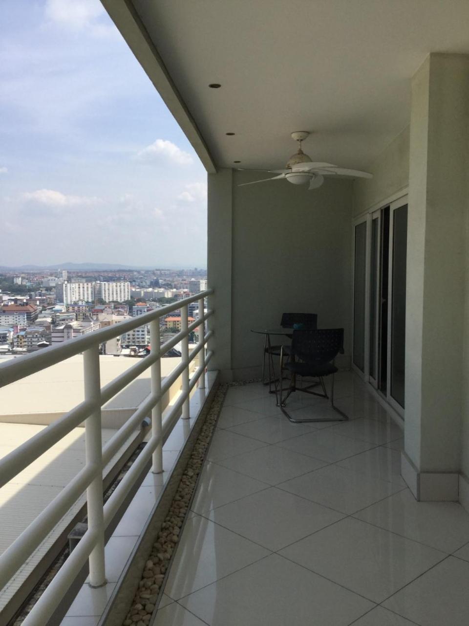 Appartamento View Talay 6 By Pat 42 Pattaya Esterno foto