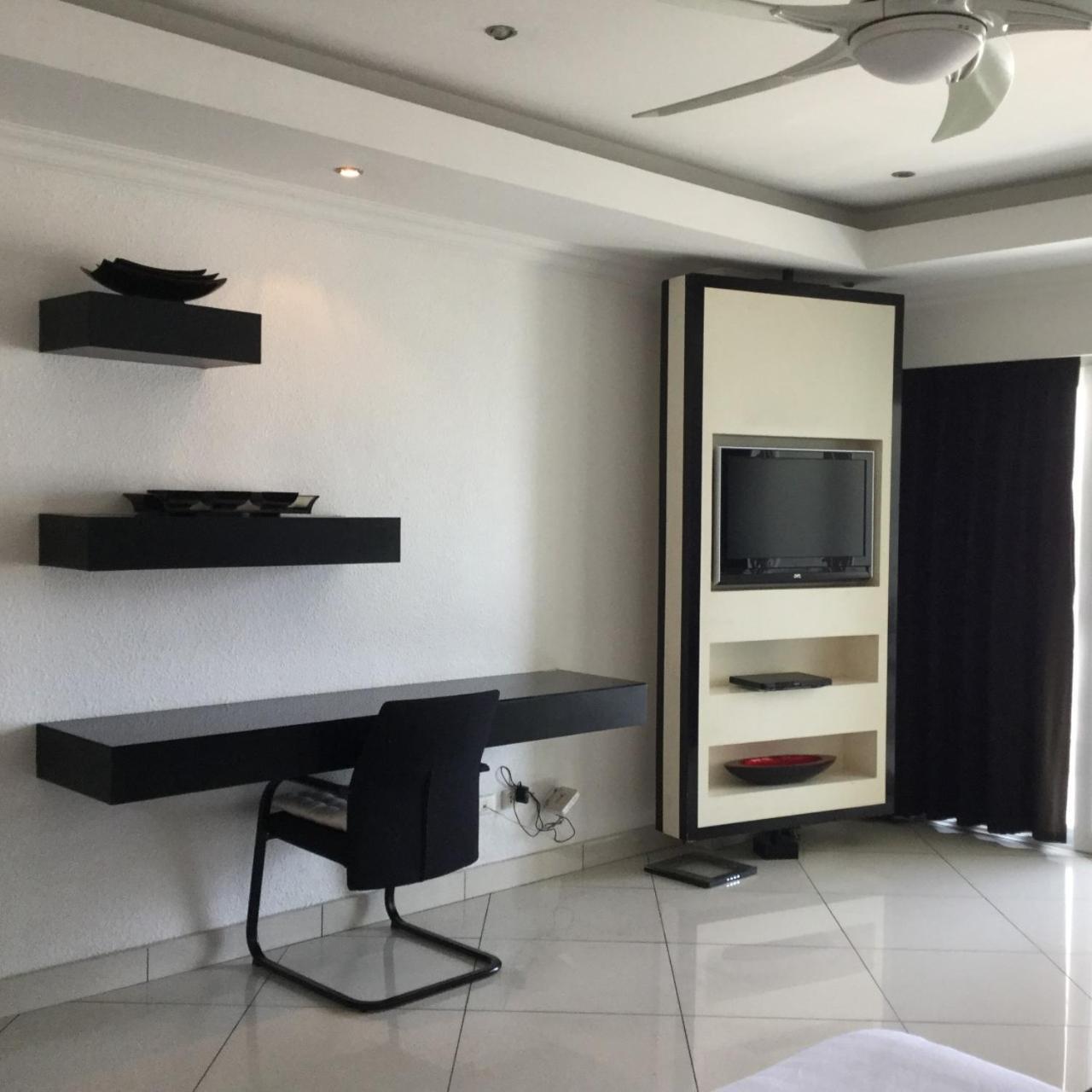 Appartamento View Talay 6 By Pat 42 Pattaya Esterno foto