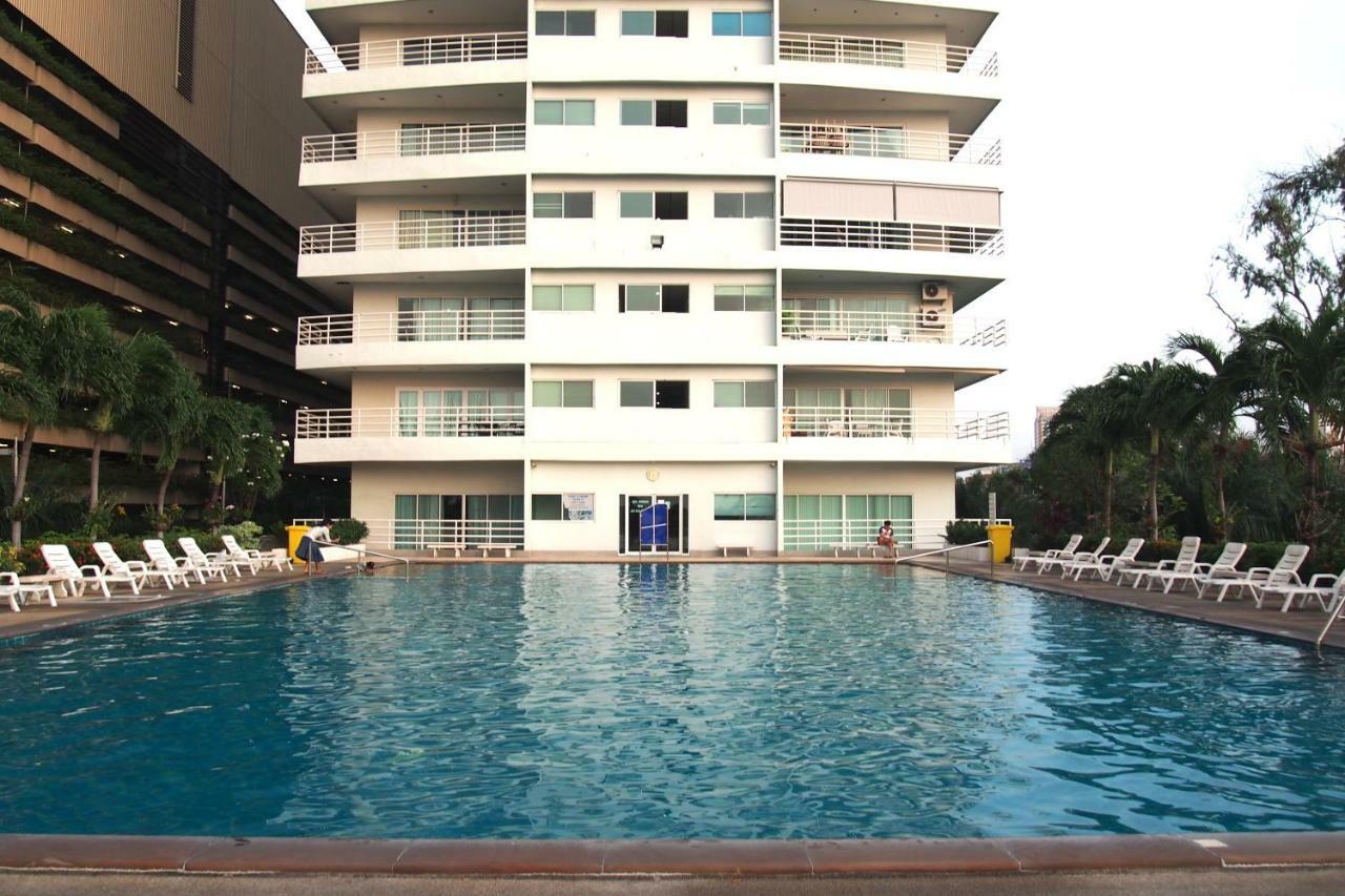 Appartamento View Talay 6 By Pat 42 Pattaya Camera foto